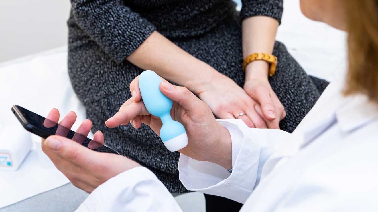 In Deutschland ist der Emy Beckenbodentrainer bereits als Hilfsmittel zur Beckenbodenrehabilitation bei Inkontinenz anerkannt. Liegt eine entsprechende medizinische Indikation vor, kann er ärztlich verordnet werden.