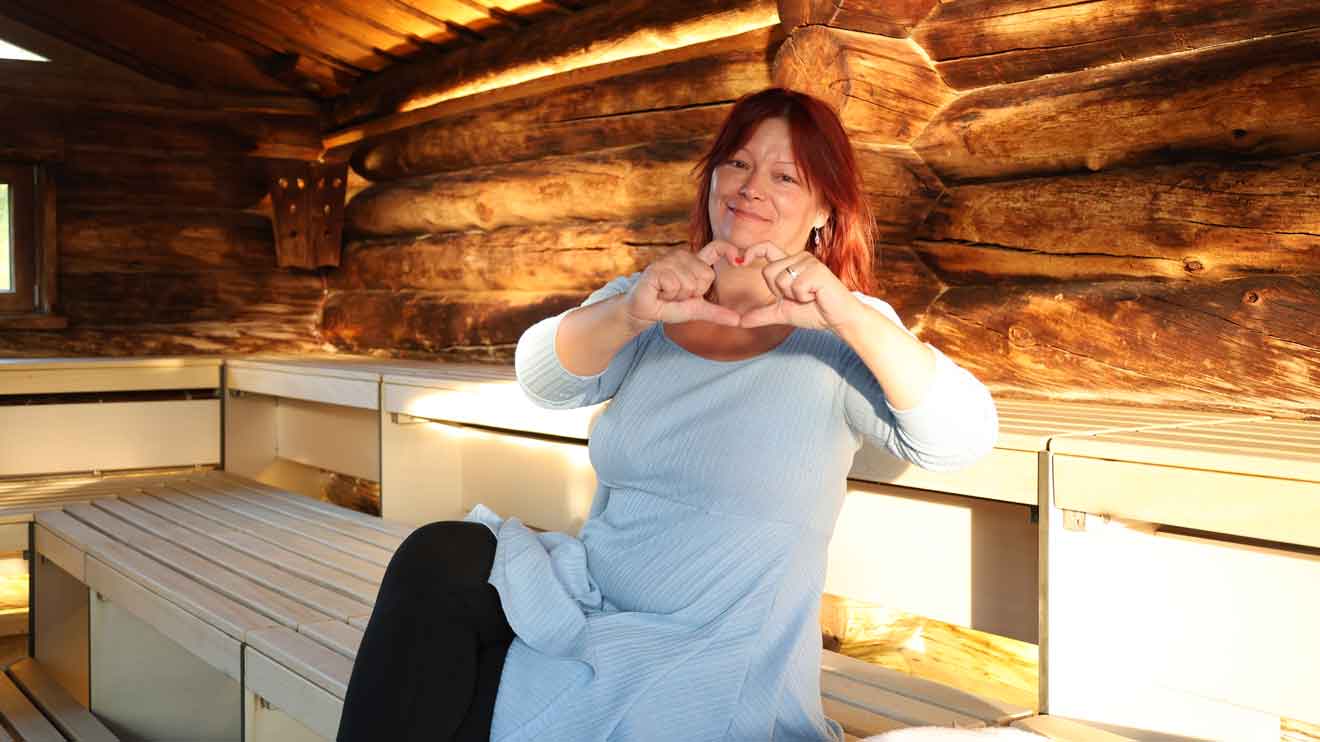 Saunameisterin Ditta Kiss: Viele Frauen erzählen mir, dass sie sich dadurch insgesamt stabiler und ausgeglichener fühlen.  