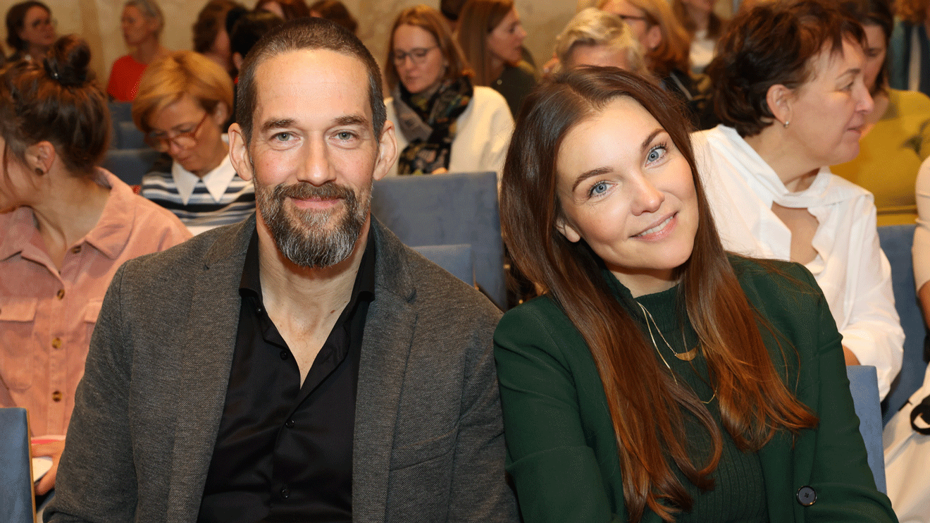 Dr. Christian Matthai und Barbara Kaudelka am MenoDay 2025 im Palais Niederösterreich. - Katharina Schiffl
