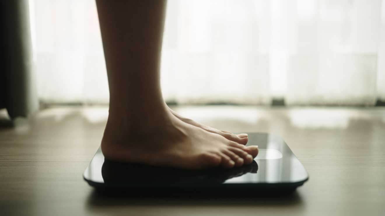 Warum entwickeln manche Menschen schwere Stoffwechselerkrankungen, obwohl ihr Gewicht unauffällig ist – während andere trotz Übergewicht vergleichsweise gesund bleiben? - iStock/pocketlight